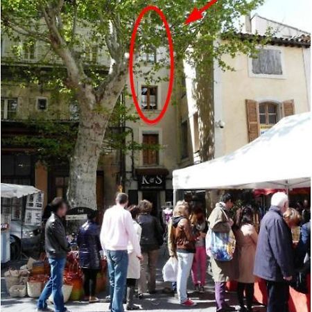 شقة Duplex En Plein Centre LʼIsle-sur-la-Sorgue المظهر الخارجي الصورة