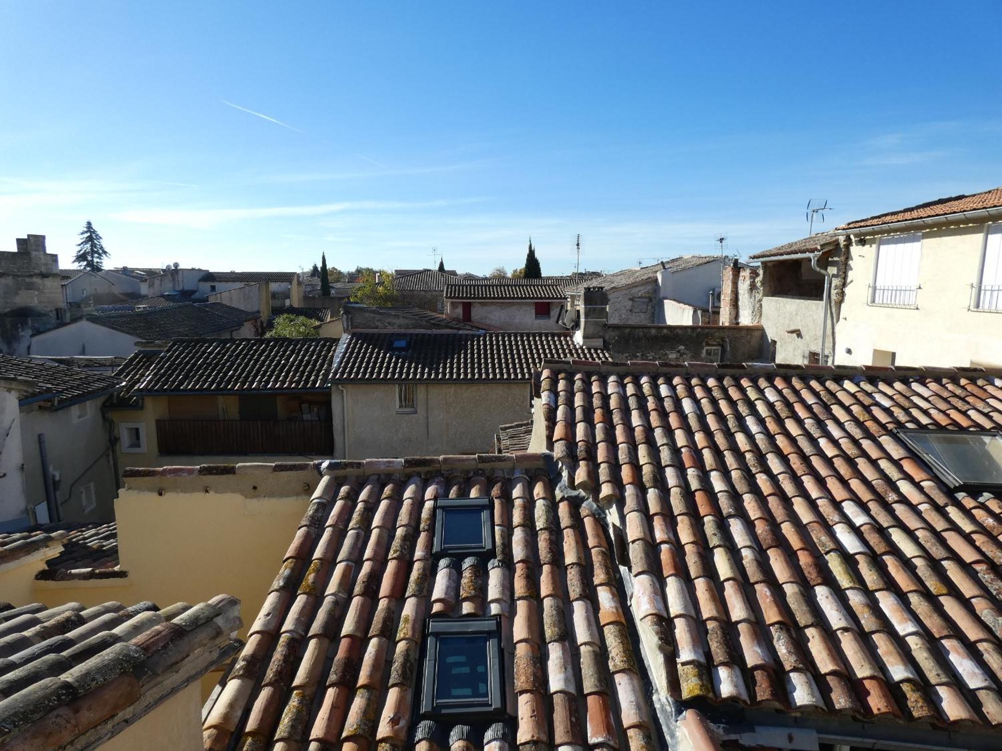 شقة Duplex En Plein Centre LʼIsle-sur-la-Sorgue المظهر الخارجي الصورة